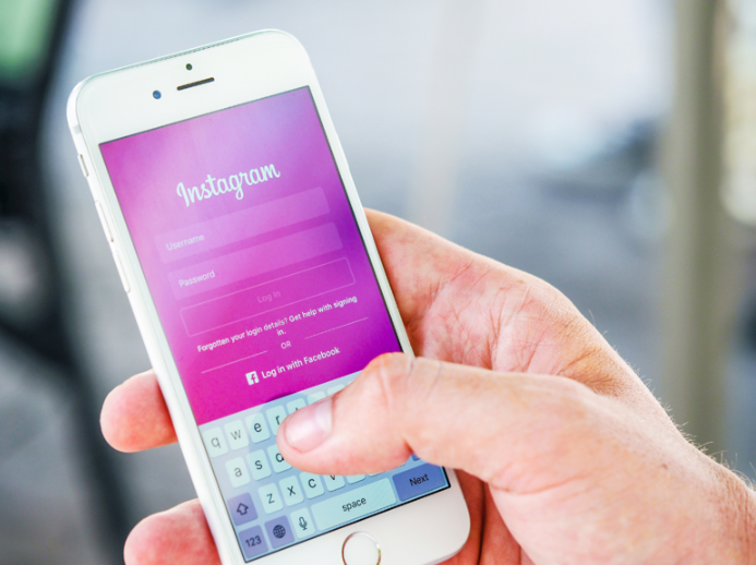 Turning Your Instagram into a Monetized Business with Paid Partnerships